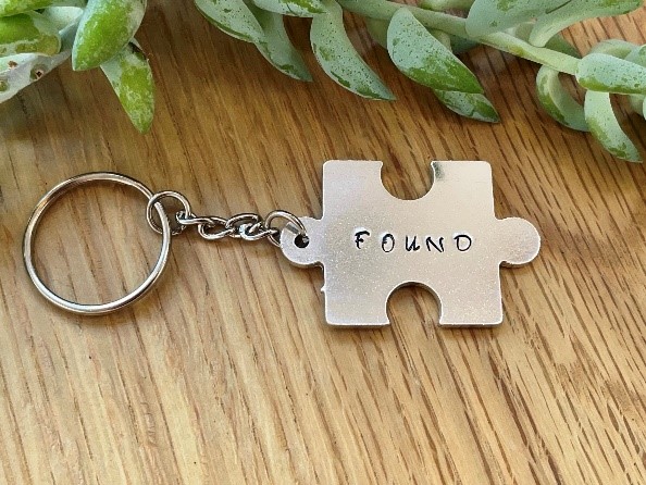 picture of missing piece keyring